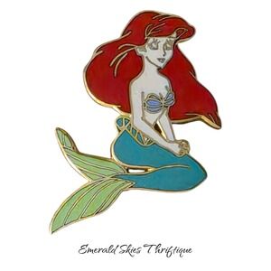 Disney little mermaid Ariel pin Disney parks pin. Free shipping